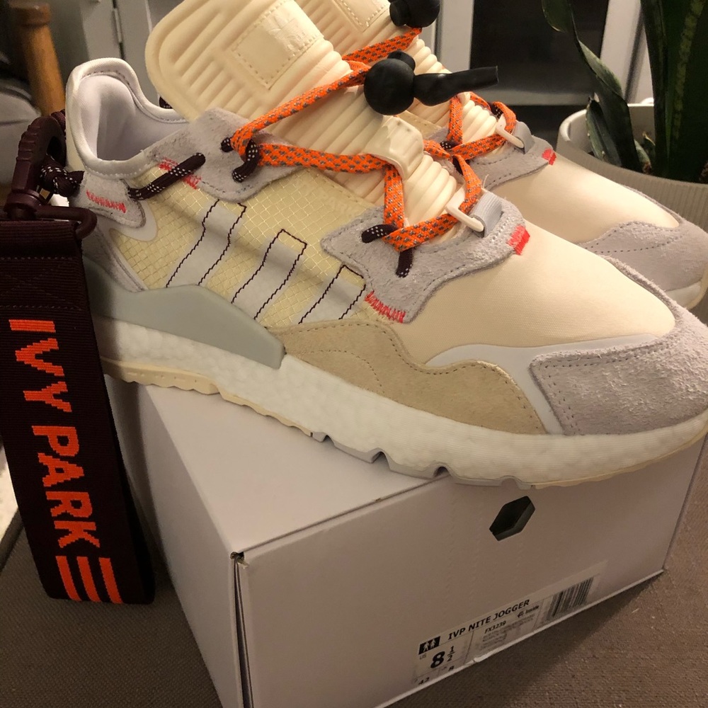 SOLD Ivy Park x Adidas Nite Jogger Ecru 8.5M/9.5W